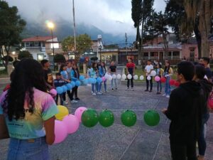 Fieles católicos en Timotes